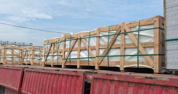 雅安 芝麻白花岗岩地铺石出口专车-泰国游