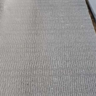 雅安 芝麻灰花岗岩斧剁面，刀斩面