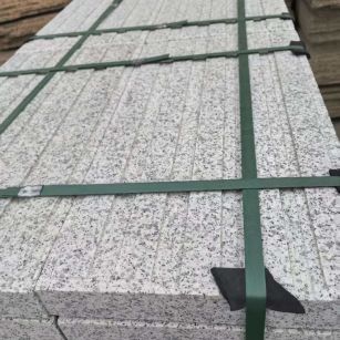 雅安 白麻花岗岩直行盲道石，盲条，地铺石