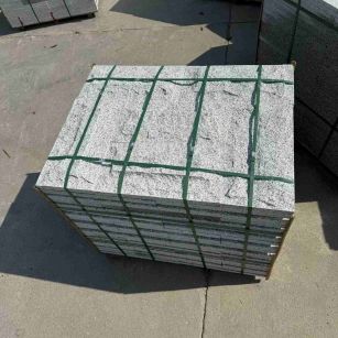 雅安 白麻花岗岩石材自然面蘑菇石成品