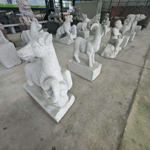 雅安 芝麻白花岗岩造型立体雕刻——十二生肖