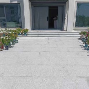 雅安 芝麻白花岗岩地铺石地面铺装