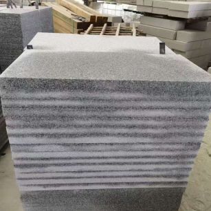 雅安 芝麻白5公分火烧地铺成品，900*400，规格可定制