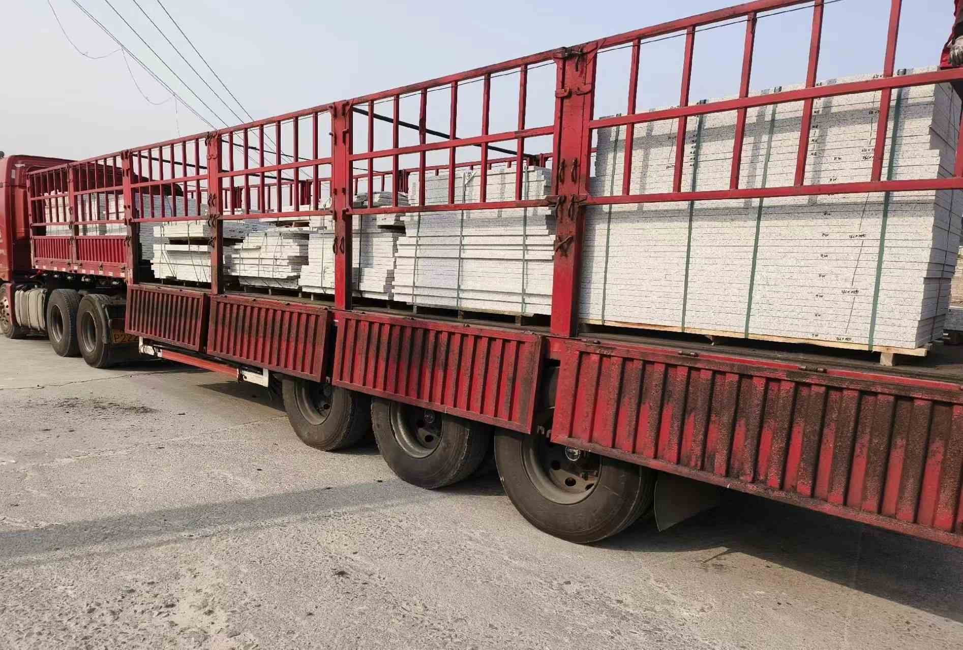 雅安 白麻荔枝面外墙干挂，工厂装车日常