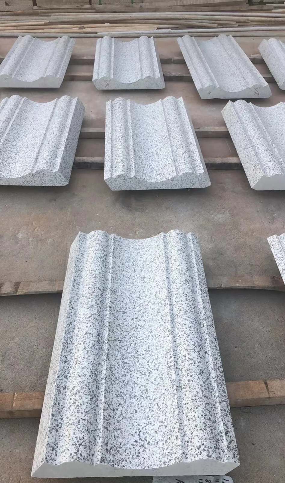 雅安 白麻花岗岩光面别墅线条