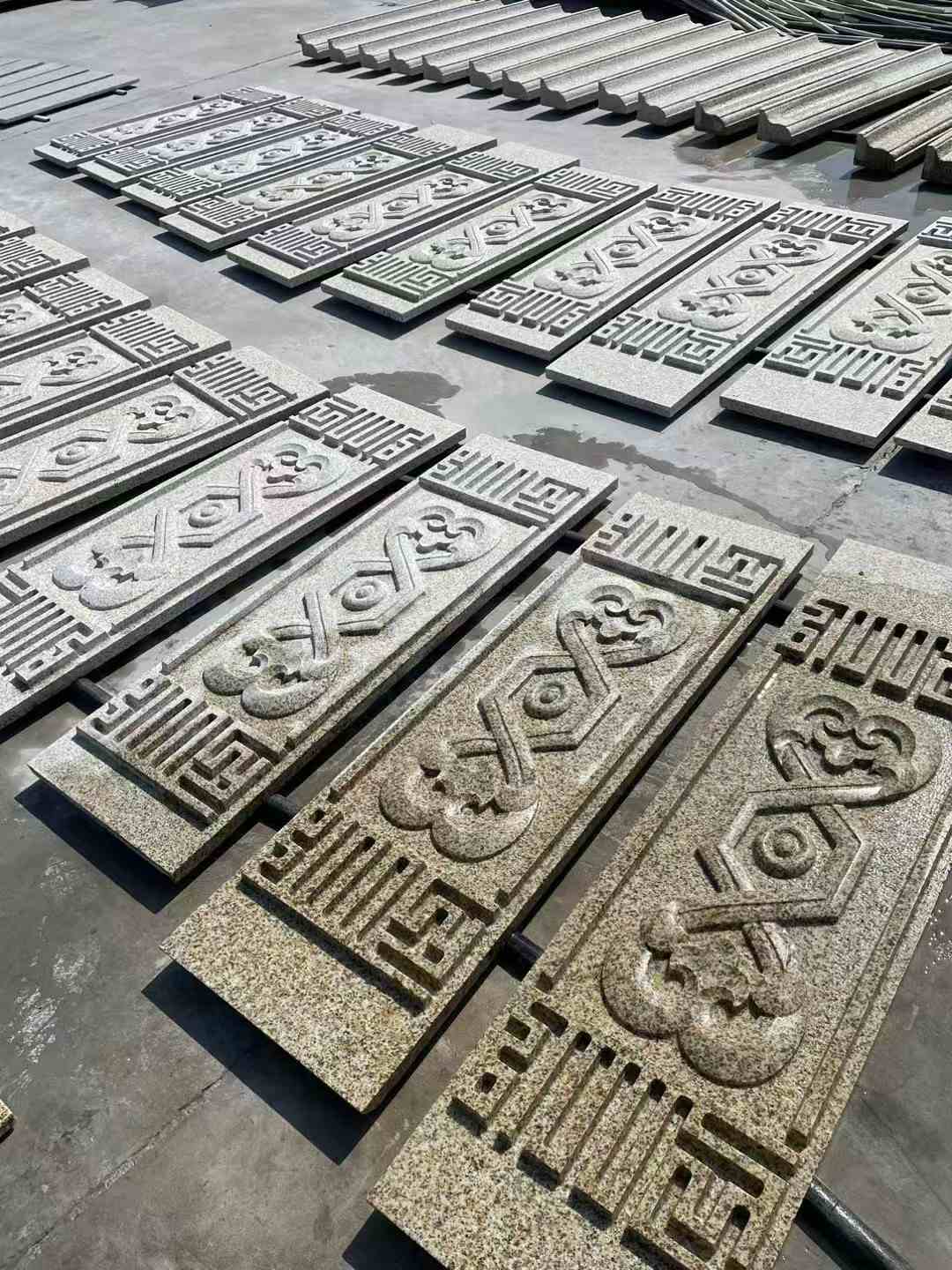 雅安 黄金麻花岗岩外墙雕刻板