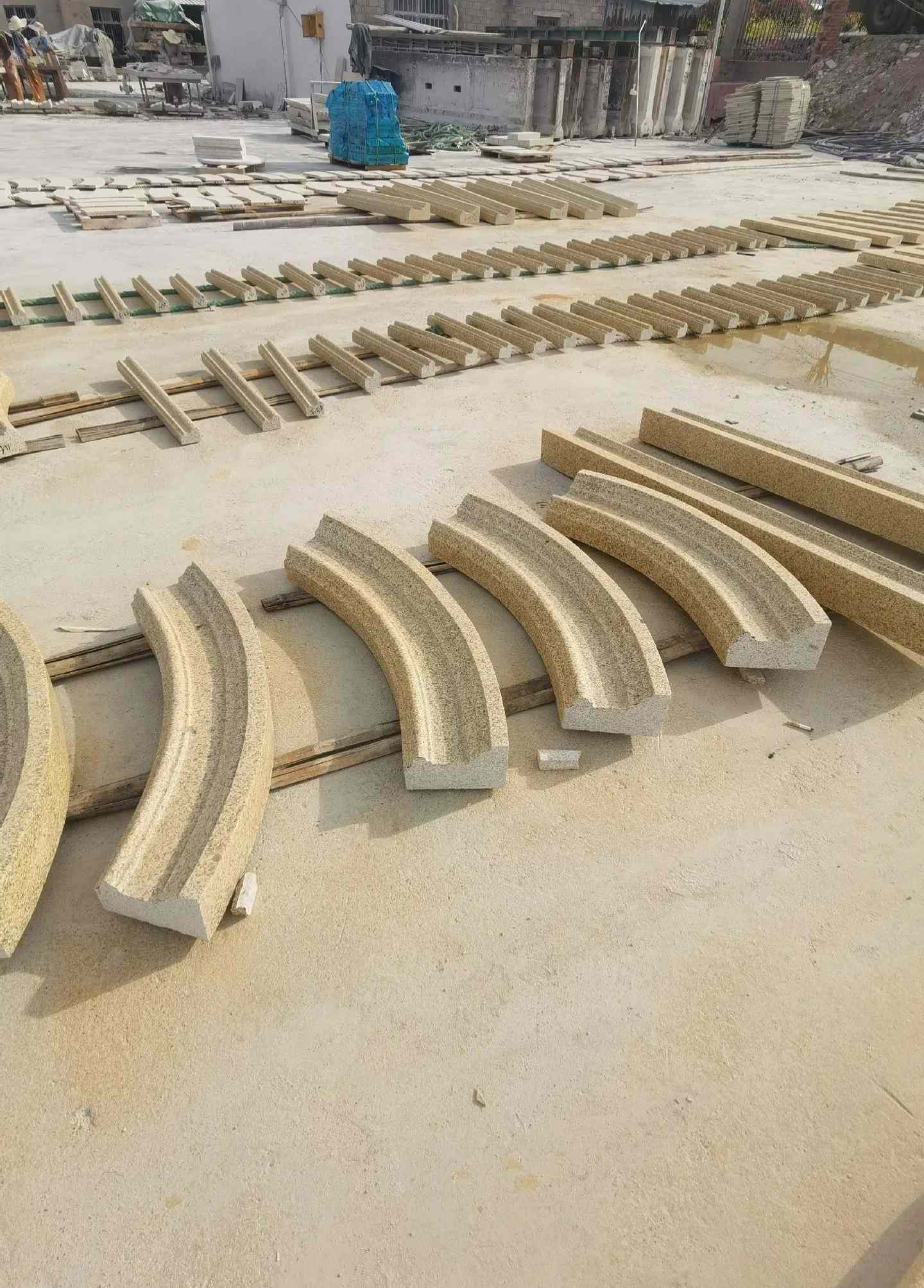 雅安 黄金麻花岗岩别墅线条