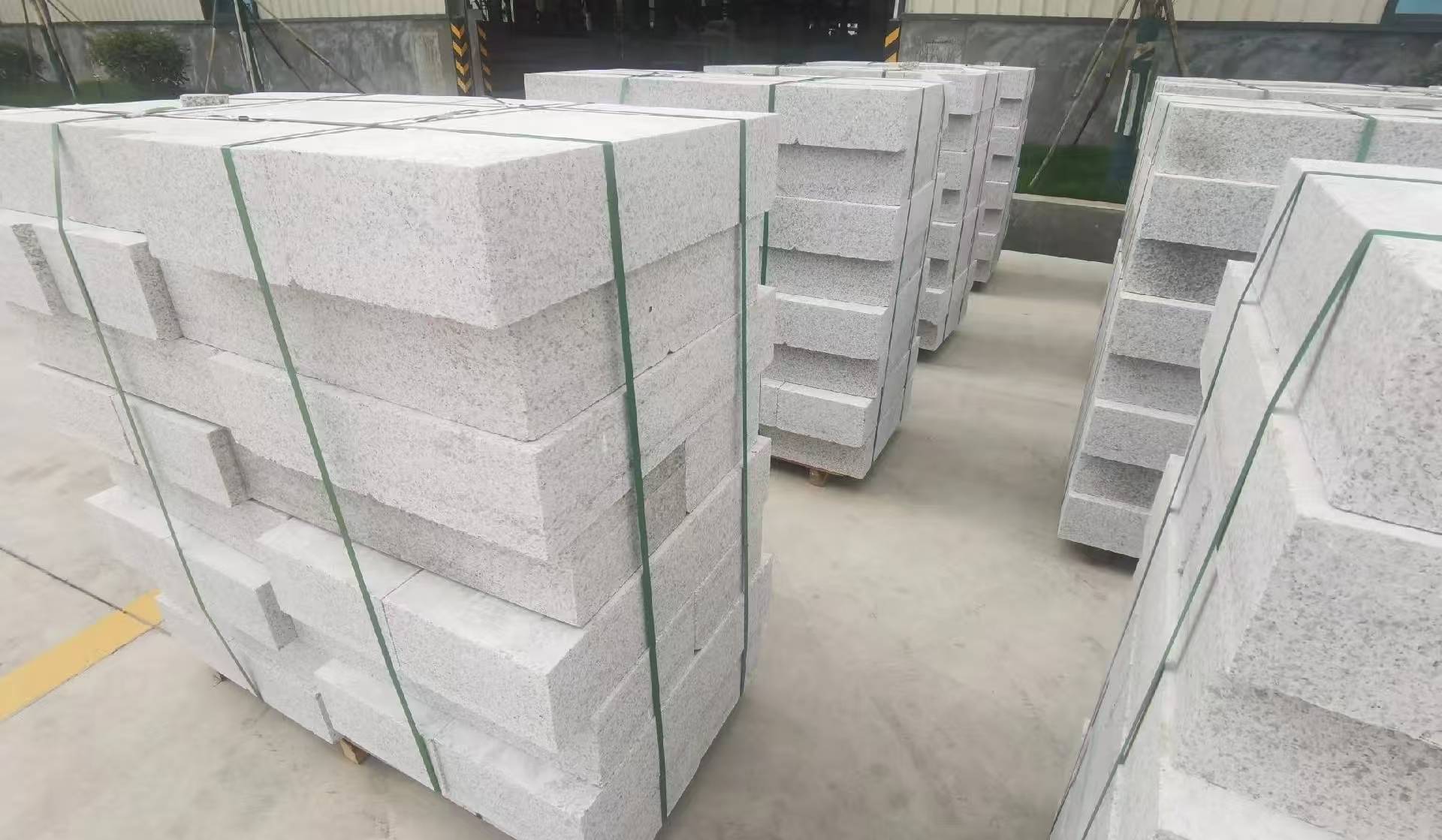 雅安 白麻花岗岩路沿石，立缘石，平缘石，路牙石，道牙石，马路牙子等