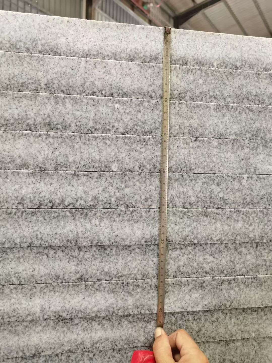 雅安 芝麻白火烧成品厚薄均匀，B料价格接近A料质量